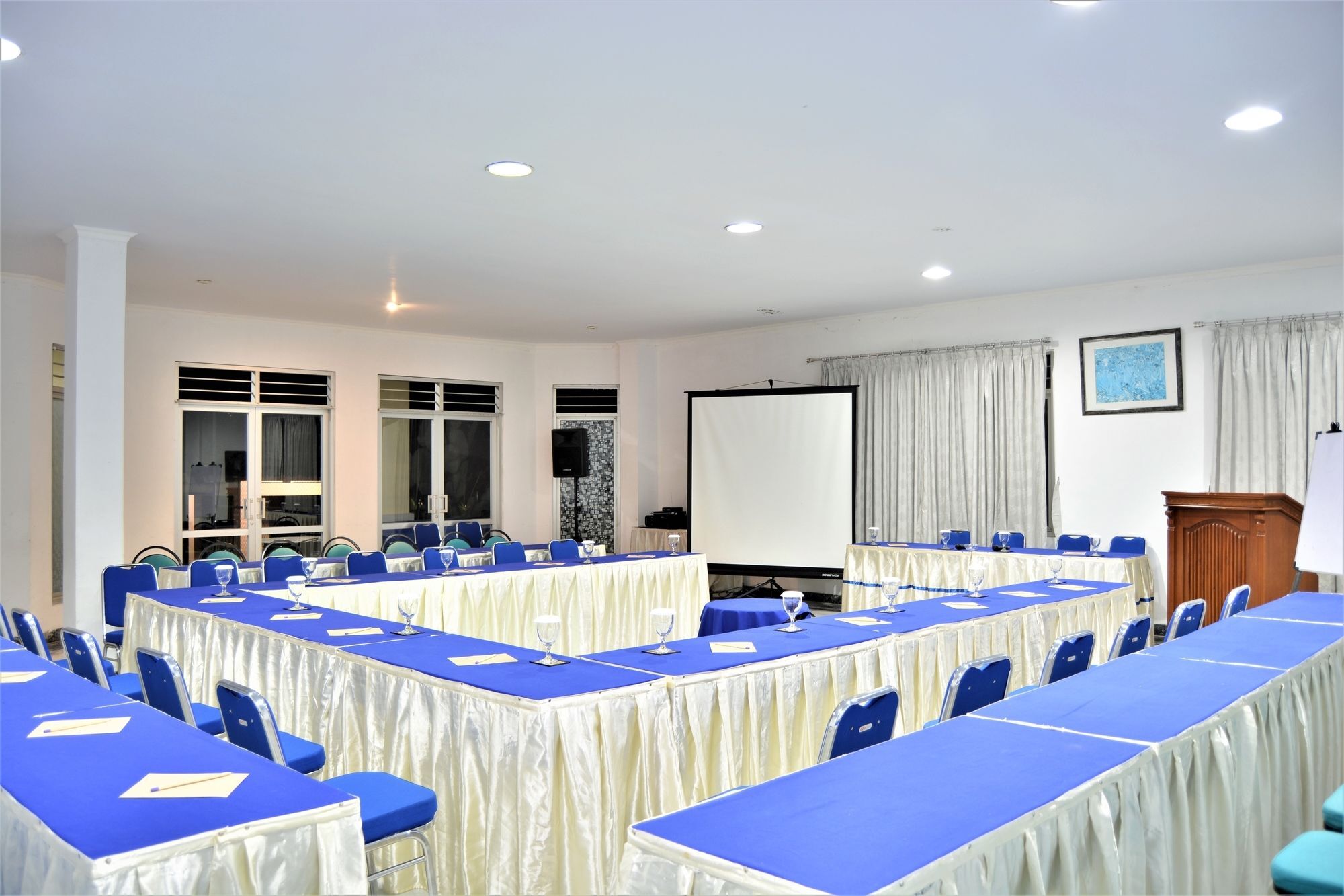 Zen Rooms Basic Cipanas Km.78 Esterno foto